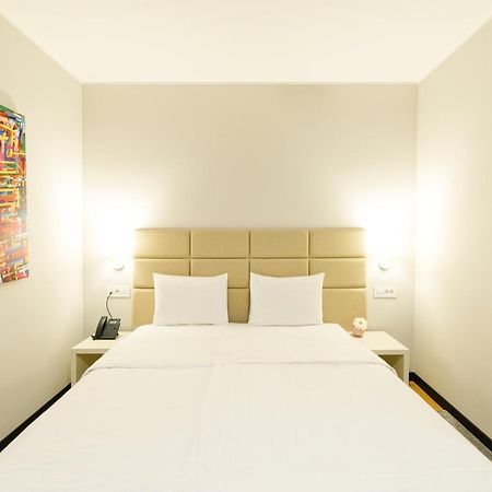 Lanterna Rooms City Center Novi Sad Extérieur photo