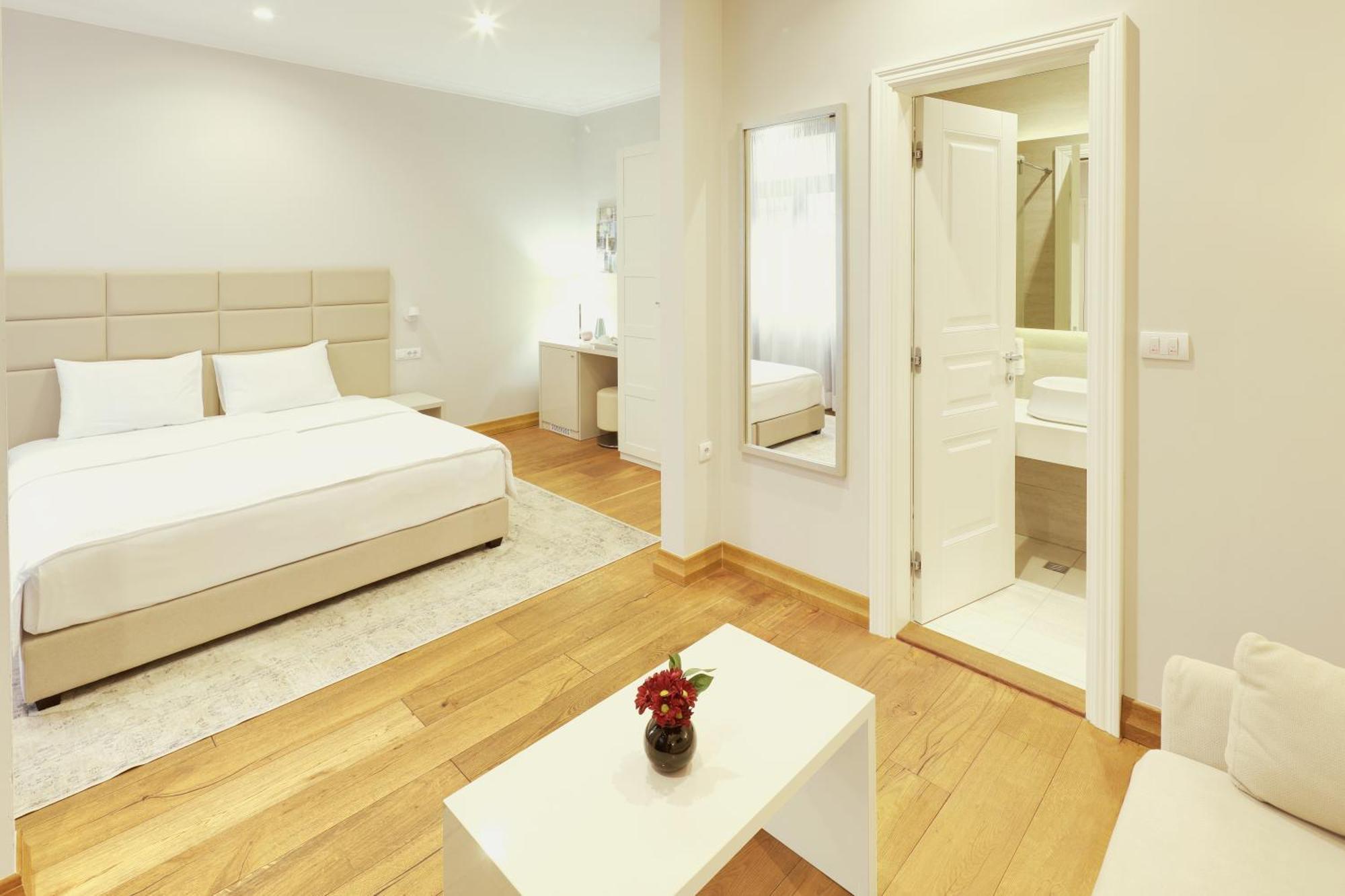 Lanterna Rooms City Center Novi Sad Extérieur photo