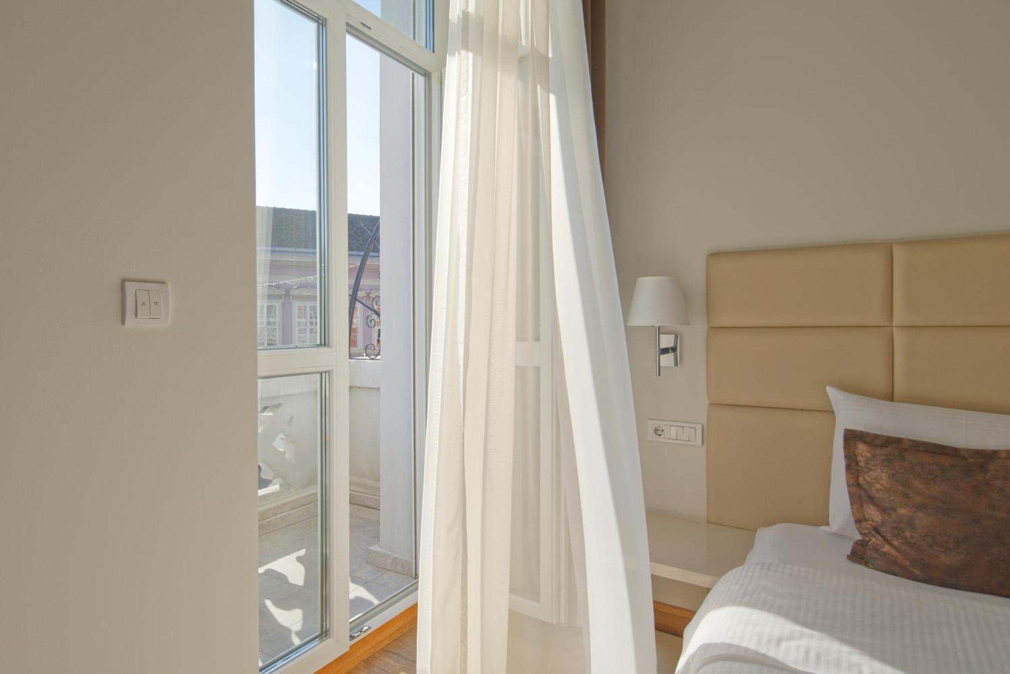 Lanterna Rooms City Center Novi Sad Extérieur photo