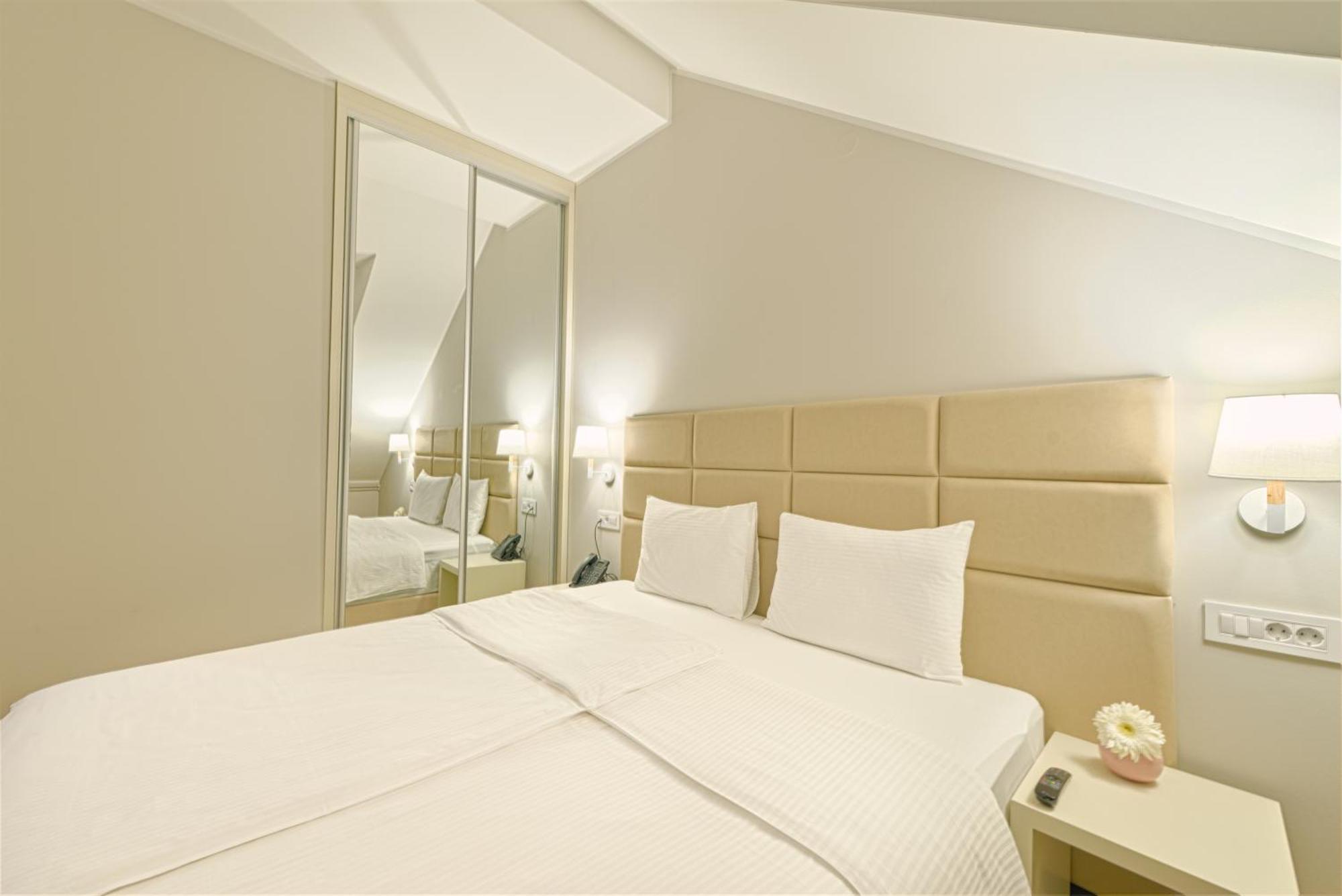 Lanterna Rooms City Center Novi Sad Extérieur photo